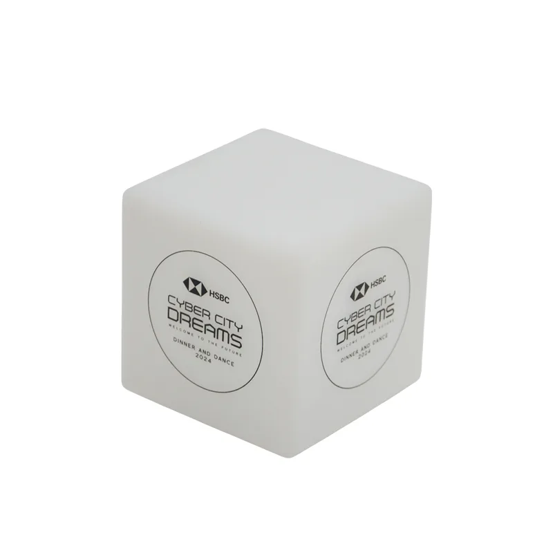 LED Cube Light — thiết bị điện tử in logo — quà tặng doanh nghiệp Việt Nam